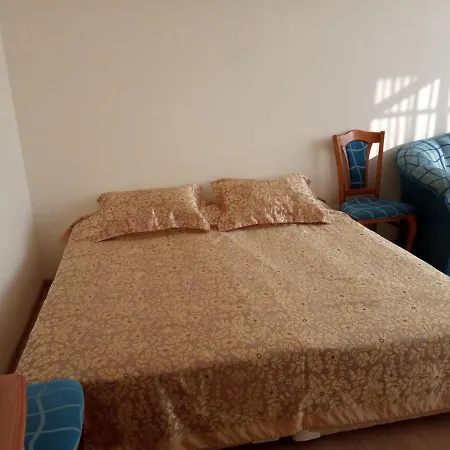 San Sity 1 * Slăntjev Brjag